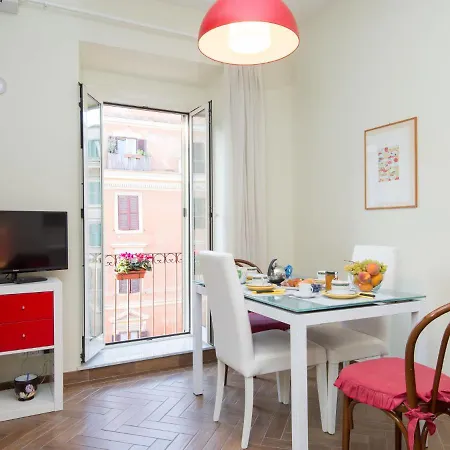 Regina's House - St Peter By Interhome * Rome